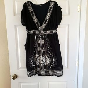 Womens Black & White Dress/Top from India